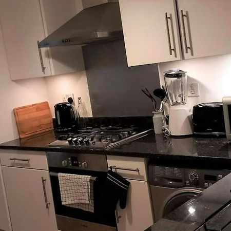 2 Bedroom Victorian Garden Flat London Ngoại thất bức ảnh